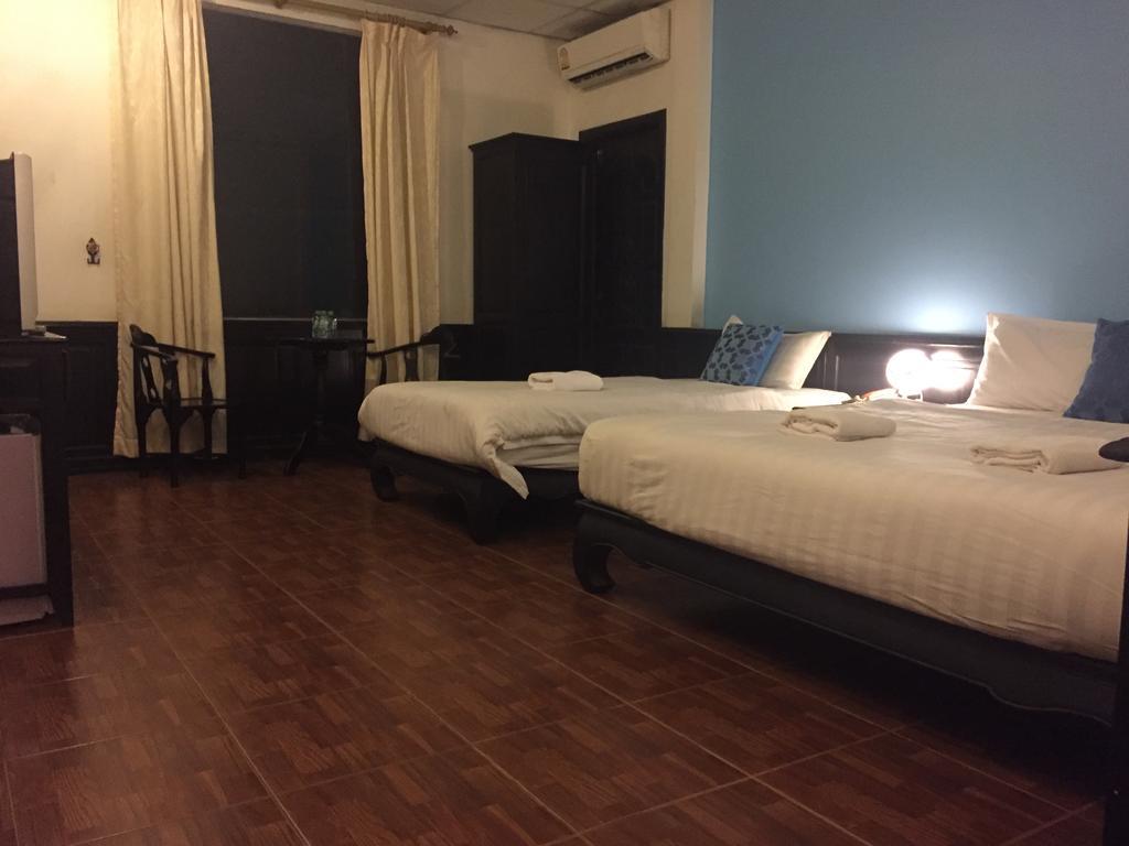 Sengphachanh Hotel 2 Вьентьян Экстерьер фото