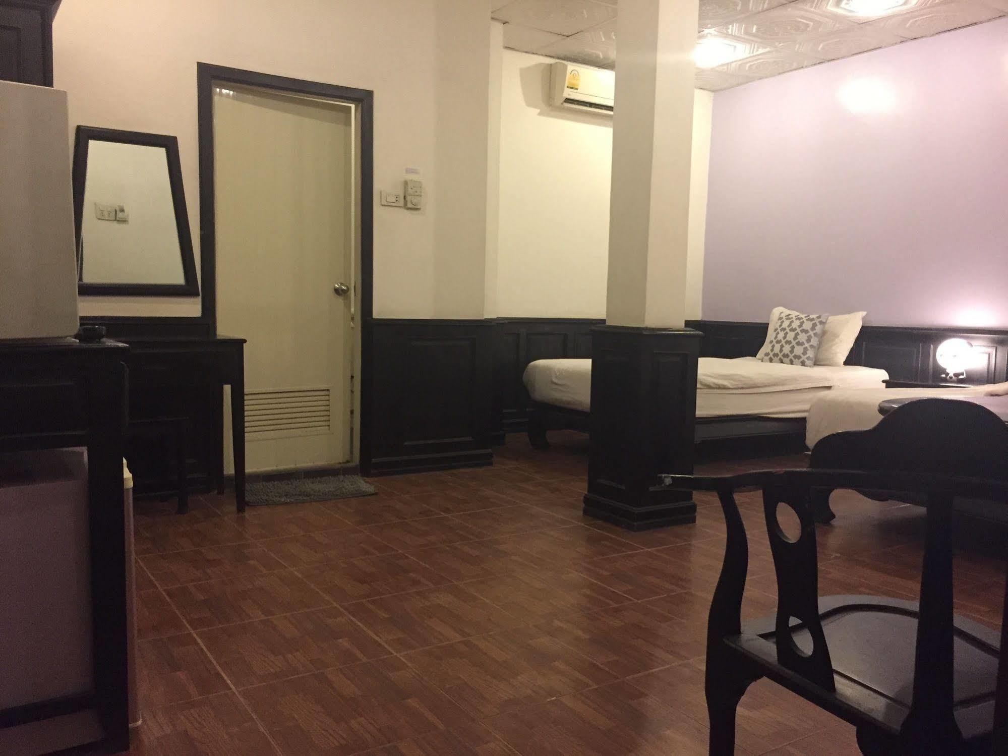 Sengphachanh Hotel 2 Вьентьян Экстерьер фото