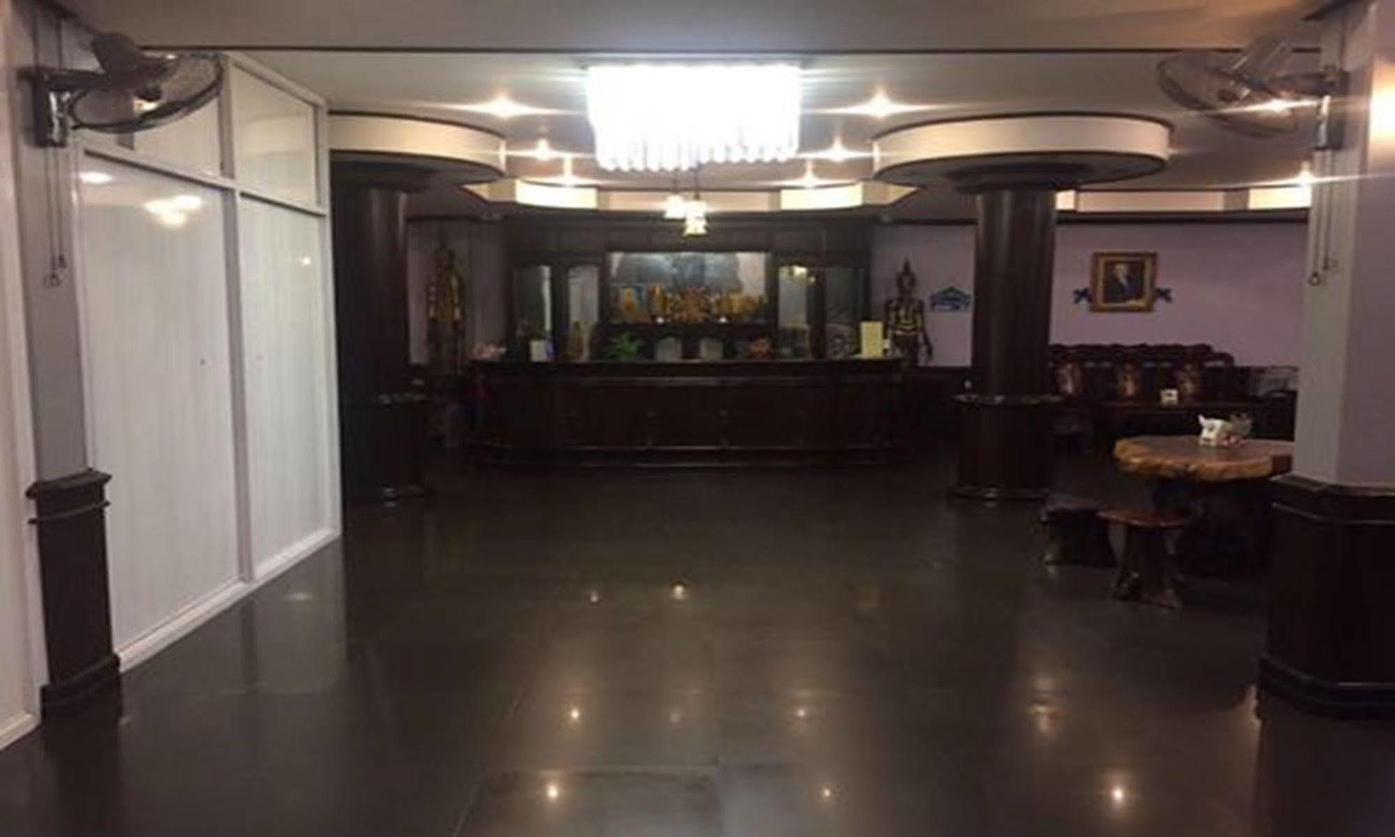 Sengphachanh Hotel 2 Вьентьян Экстерьер фото